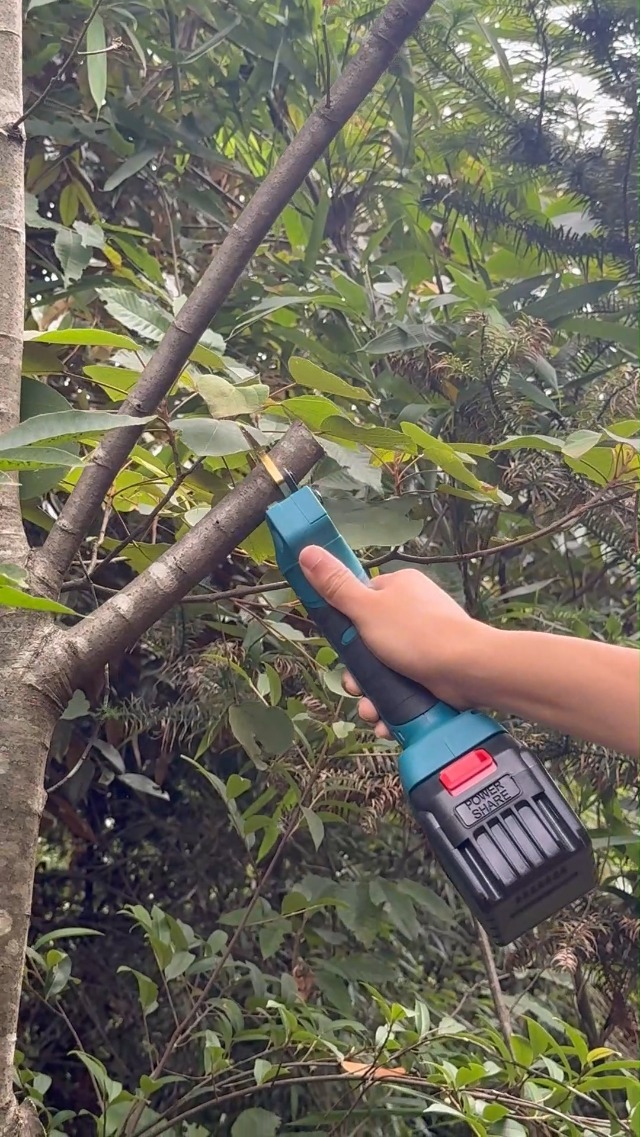 Amazon.com: ZUYIYI Cordless Electric Pruning Shears for Makita 18V